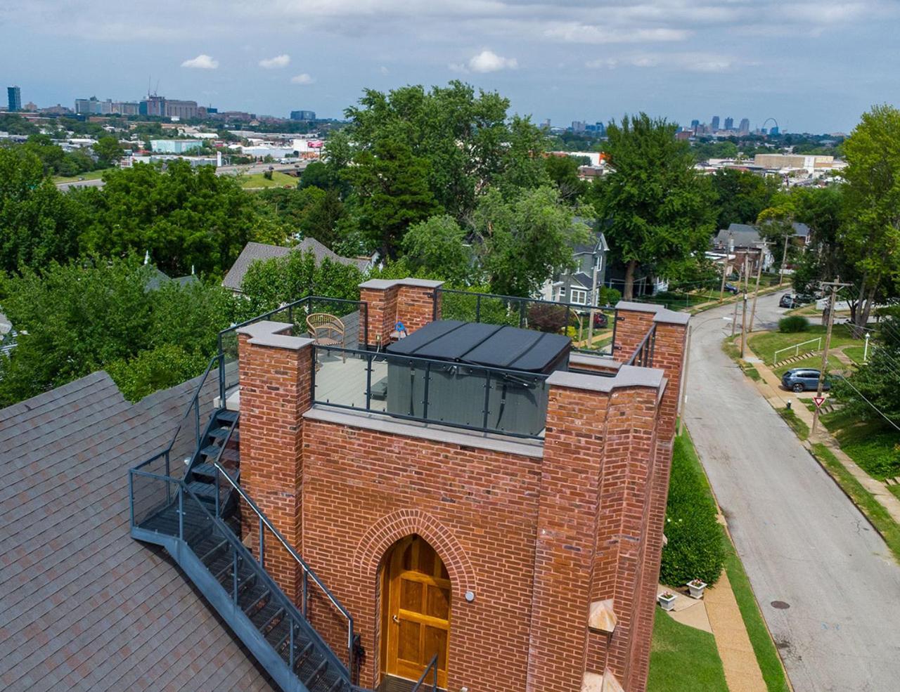 Gothic Heights Inn Clifton Heights Екстериор снимка