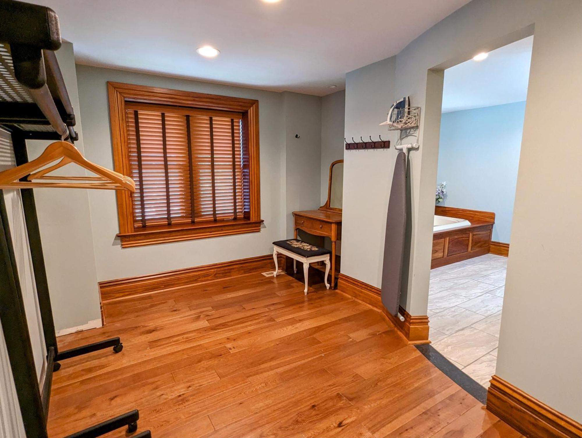 Gothic Heights Inn Clifton Heights Стая снимка