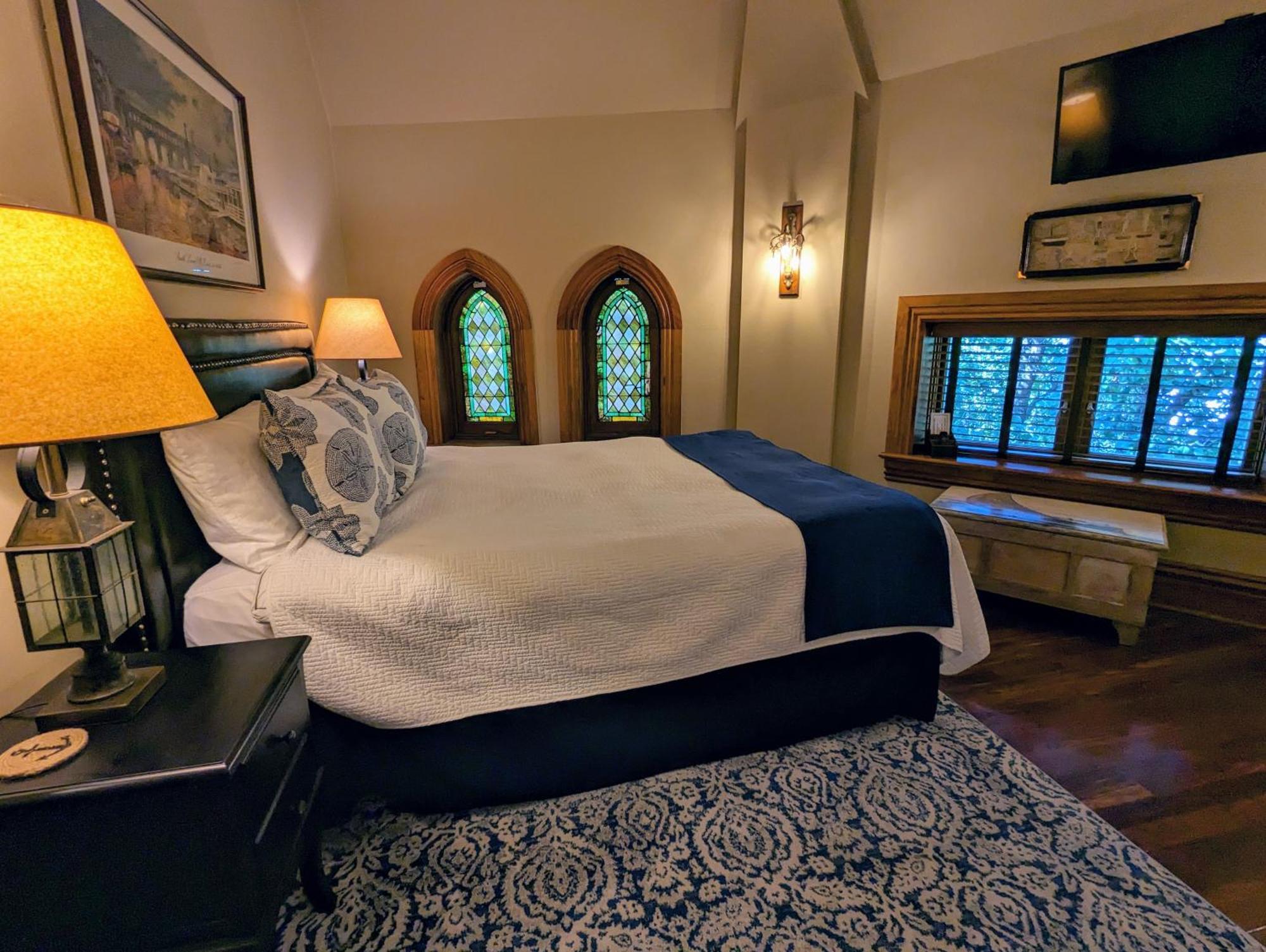 Gothic Heights Inn Clifton Heights Стая снимка
